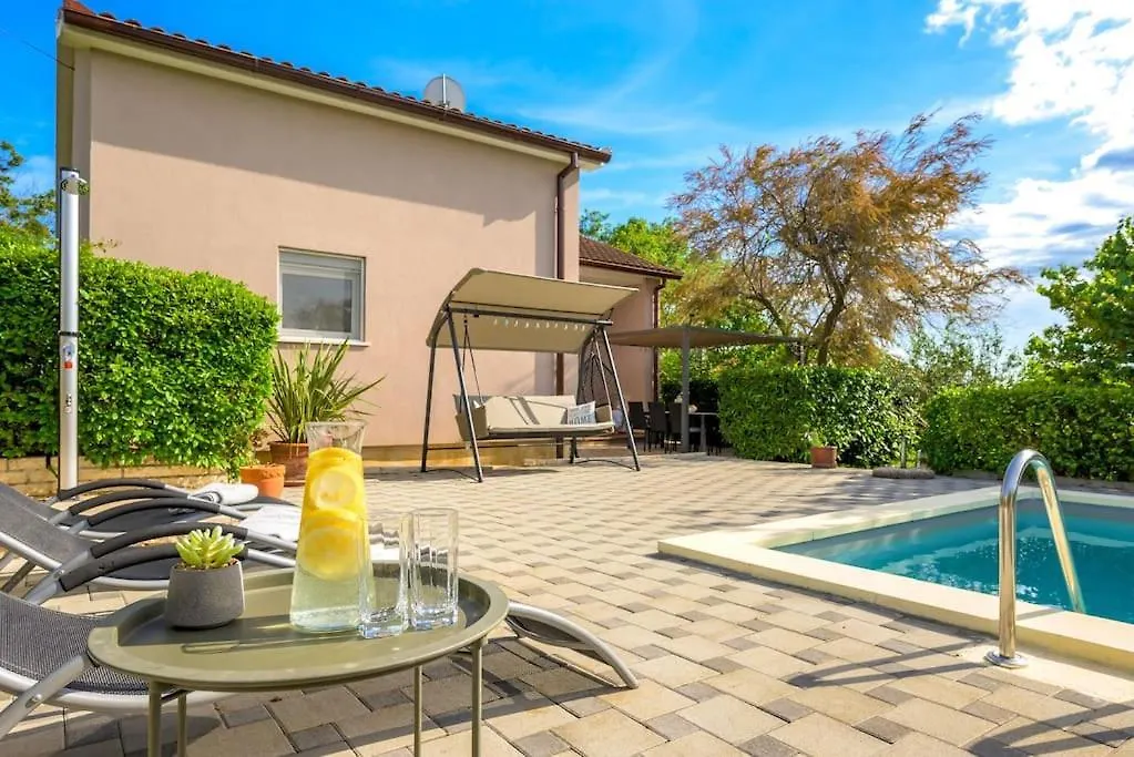 Villa Ograda By Istrialux Smoljanci Croatia